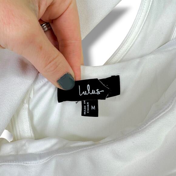 Lulus NWOT Devoted To Fun Ivory White One-Shoulder Sleeveless Jumpsuit Medium - Picture 6 of 10